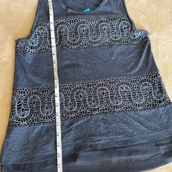 J. Crew Sleeveless Lace Top - Size XS - Picture 10 of 12